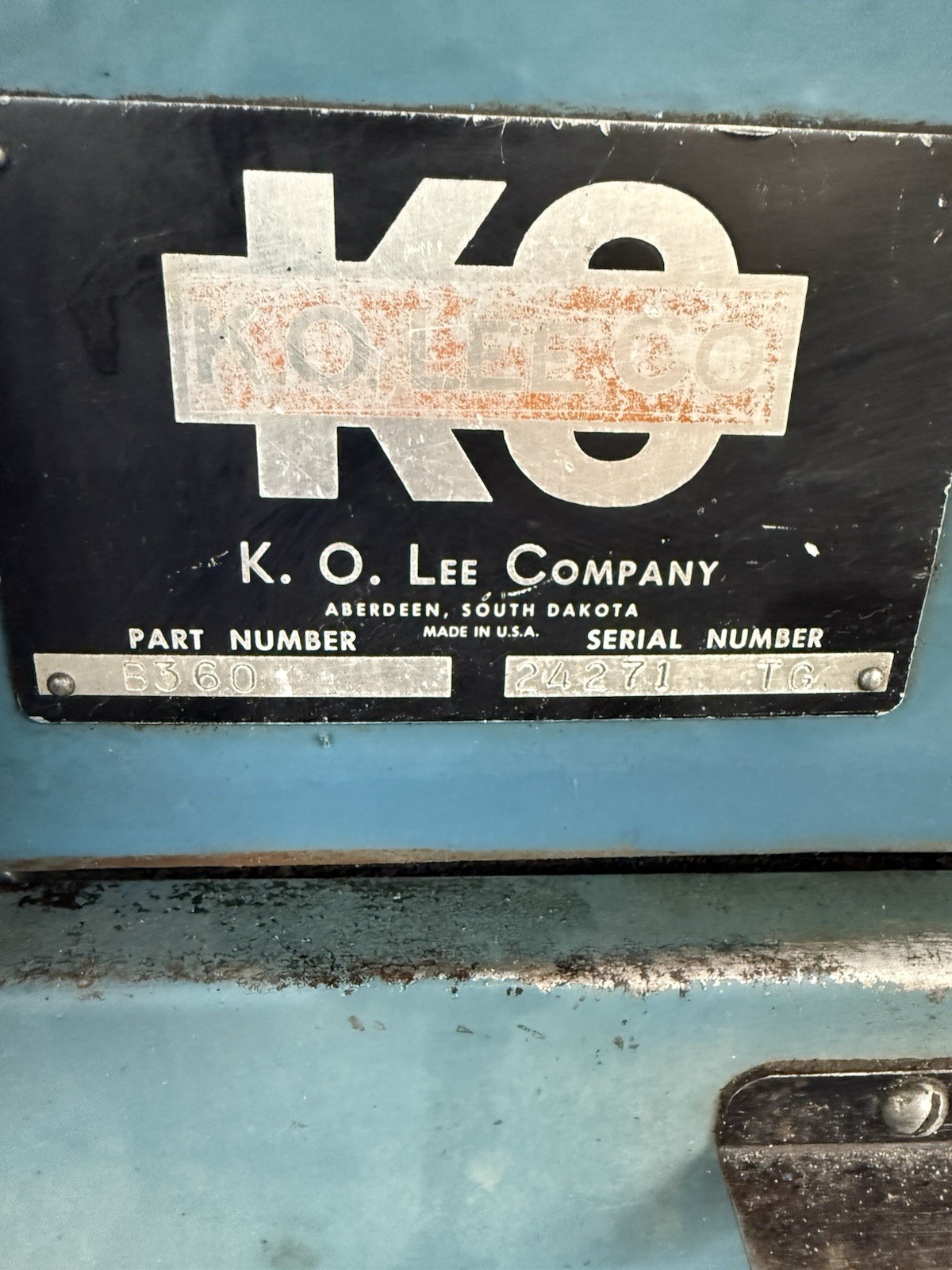 K.O. Lee Cutter Grinder B360