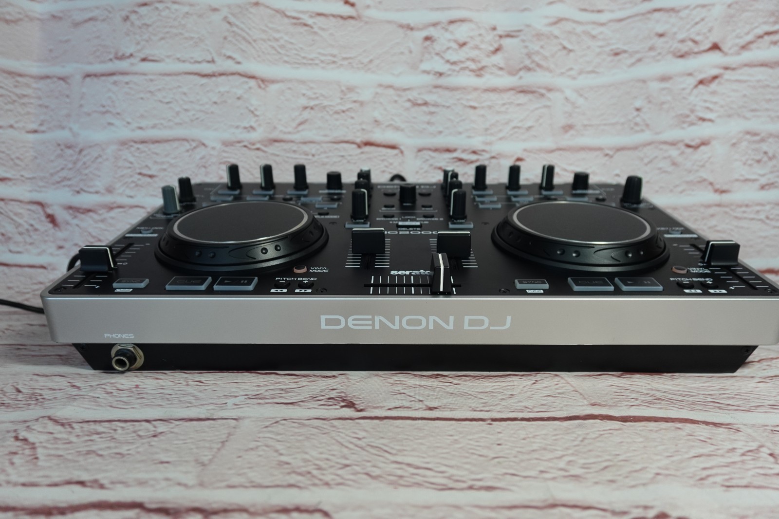 Denon MC2000 DJ Serato USB DJ Controller Dual Deck fast ship from JP unit only