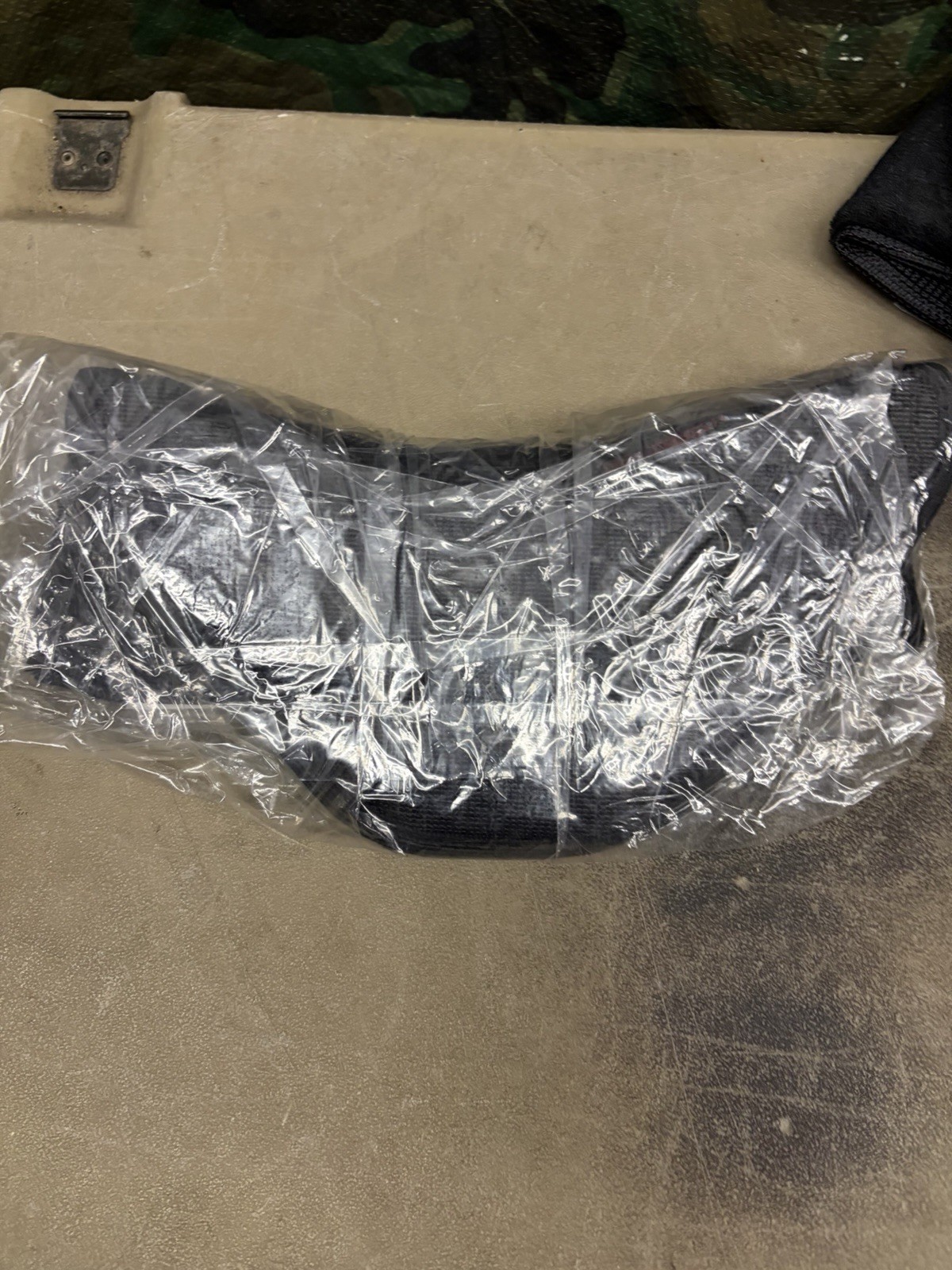 Simunition 8971761 FX 9000 Neck/Throat Protector Size L/XL