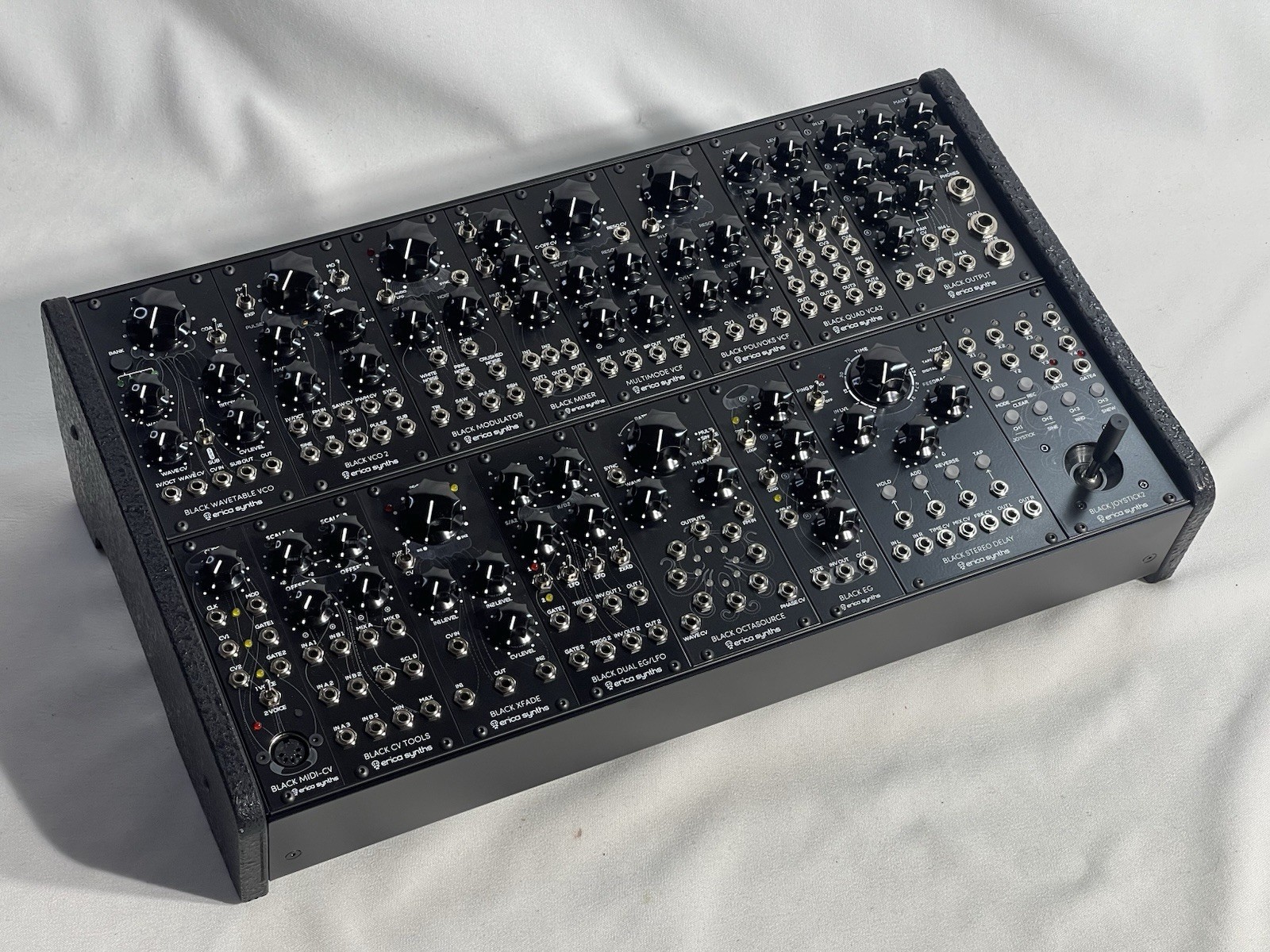 *NEW* Erica Synths Black Classic System II Eurorack Synth w/ Hardcase