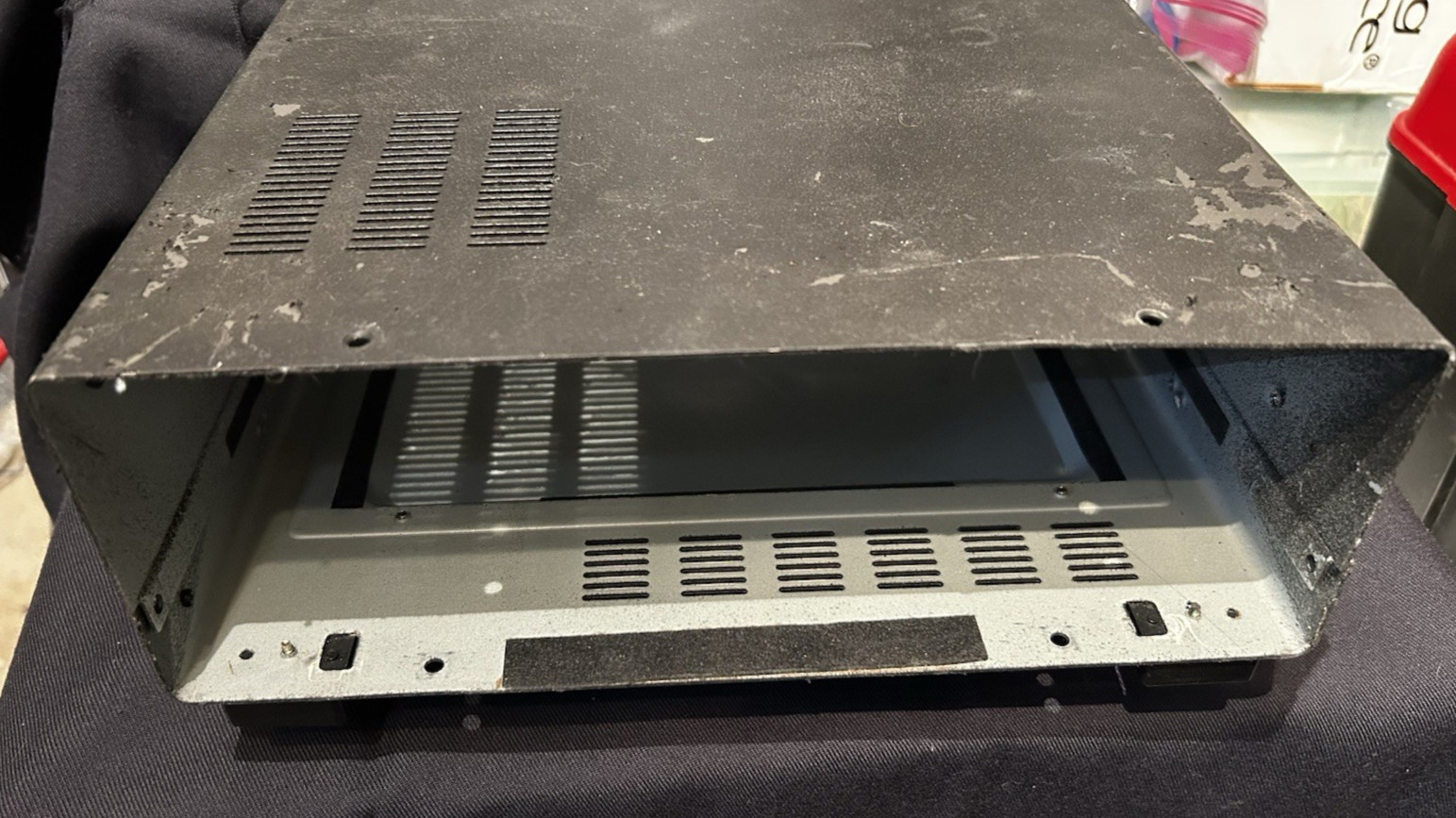 KENWOOD  TOP AND BOTTOM COVERS FOR KENWOOD TS 570S HF TRANSCEIVER