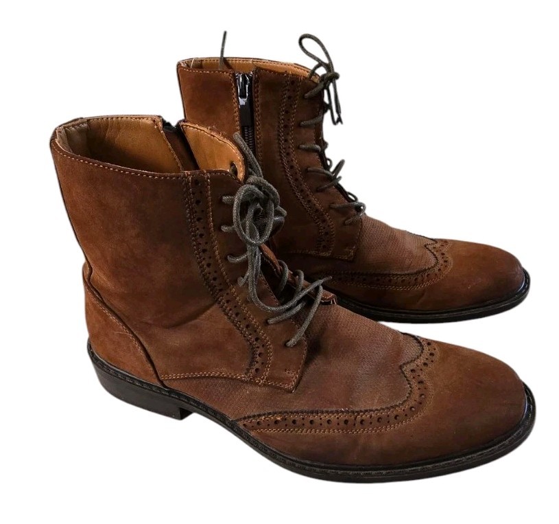 Unlisted Buzzer brown men boot wingtip toe Size 8.5 ankle high lace up side zip