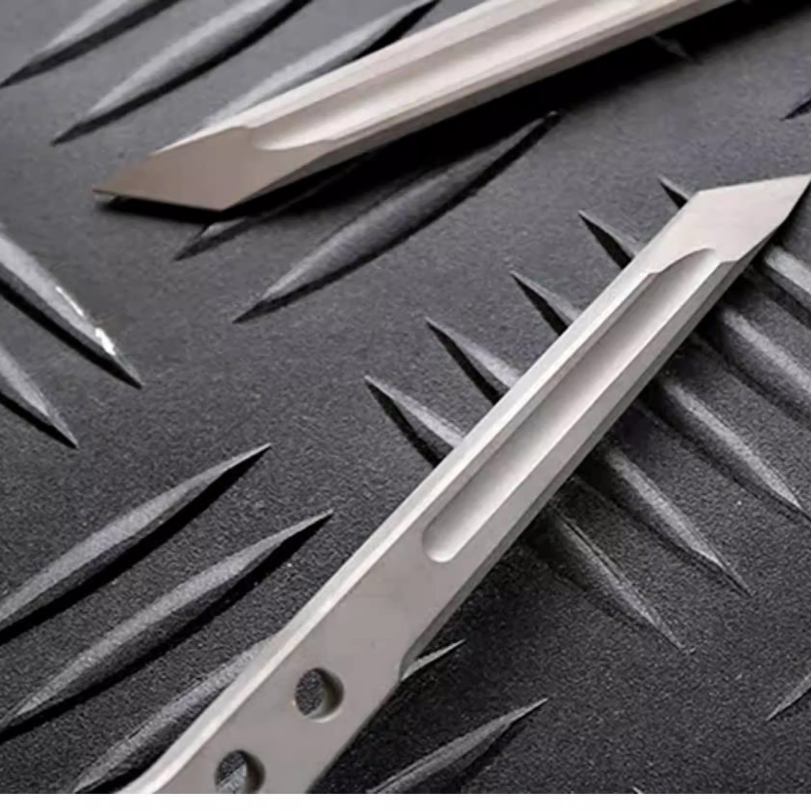 TC4Titanium Alloy Pry Bar AFK Tool EDC Multi Tool Lightweight Durable