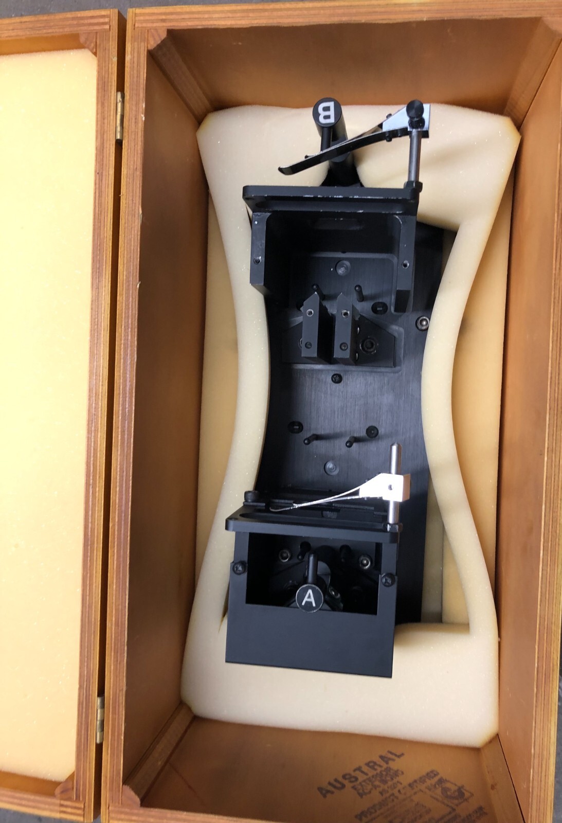 Laser Beam Alignment Tool with Case