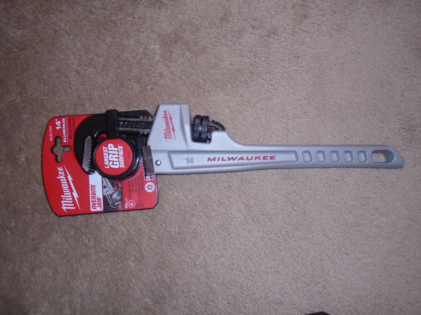 MILWAUKEE PIPE WRENCH 14 INCH ALUMINUM BRAND NEW WITH TAG