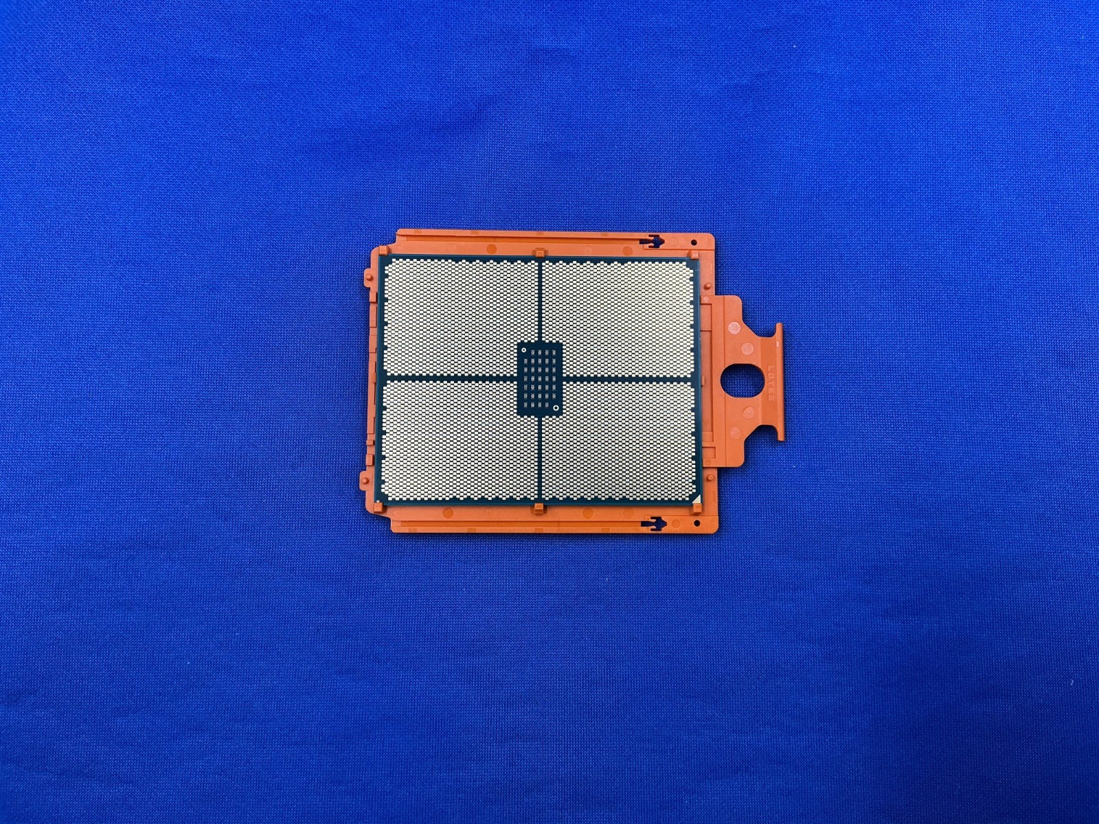 AMD Ryzen Threadripper Pro 9965WX 24-Core 5.4GHz sTR5 CPU 100-000000724 UNLOCK
