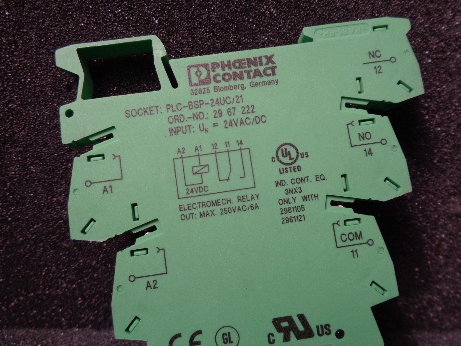 PHOENIX CONTACT Relay Module PLC-RSP- 24UC/21(2966485) LOT OF 2