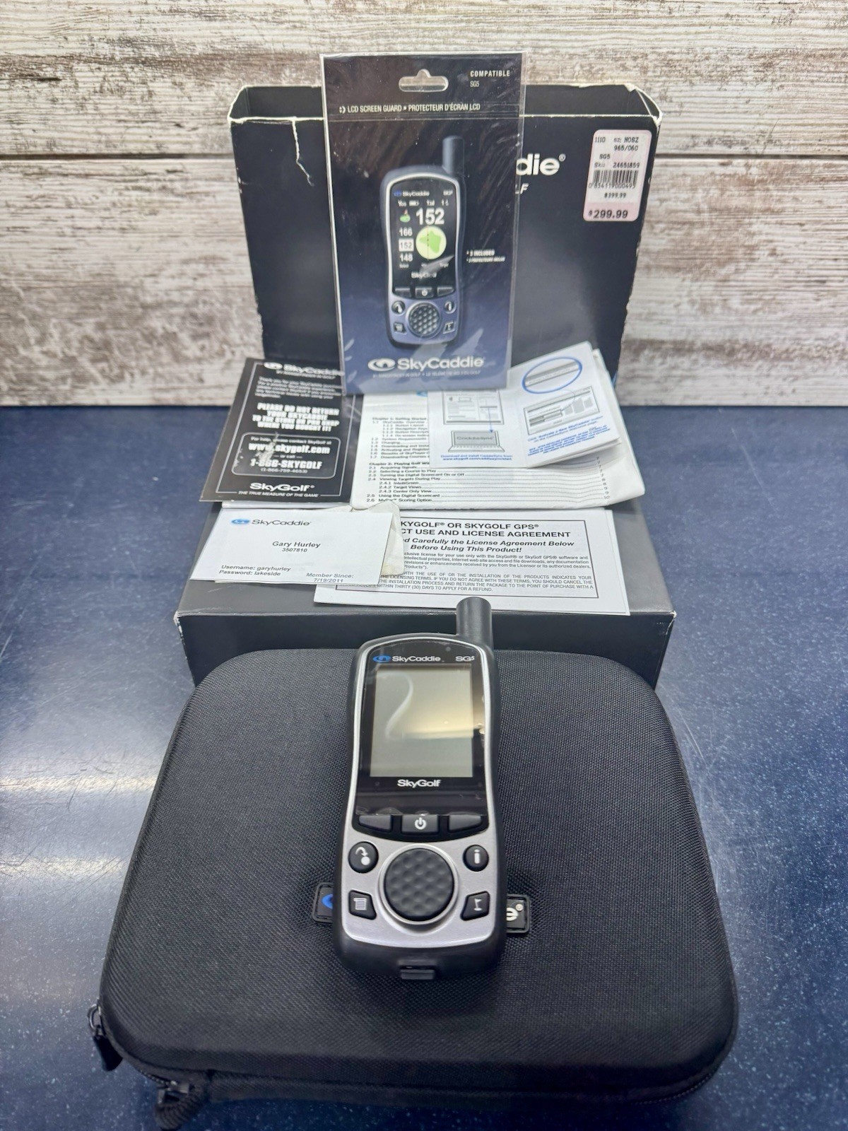 Sky Caddie SG5 Handheld GPS SkyGolf Rangefinder W/ Box, Manual & Cords