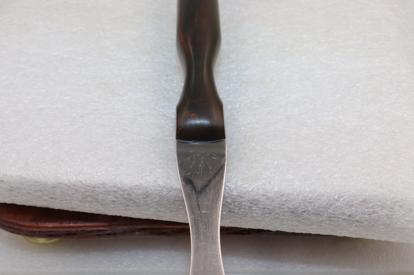 NO. CUTCO 1027 Serving Fork Orange/Brown Swirl Handle