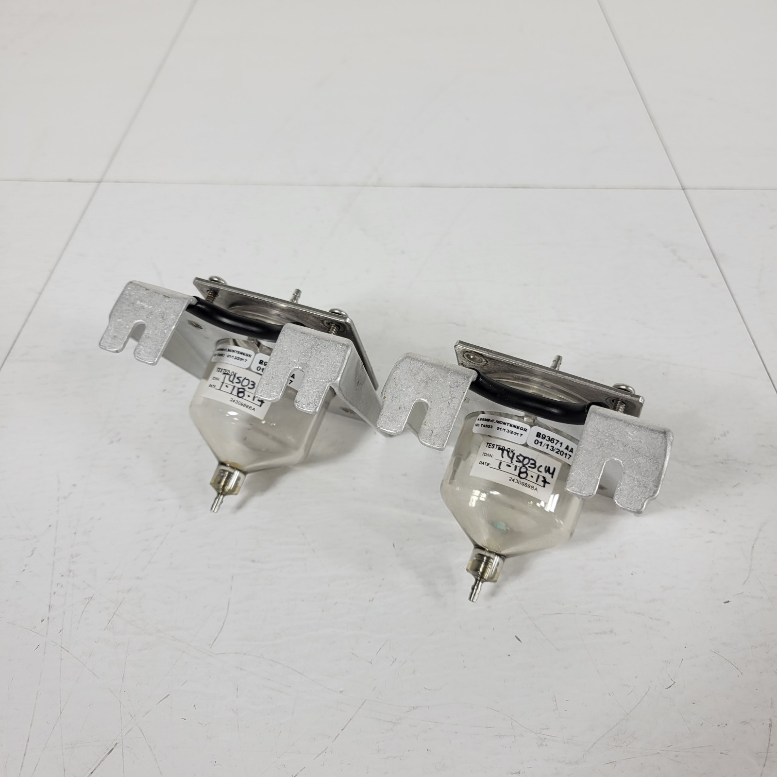 Lot of 2 Beckman Coulter B93671 Waste Bowl Analyzer Bottom Drain Port Easy Clean