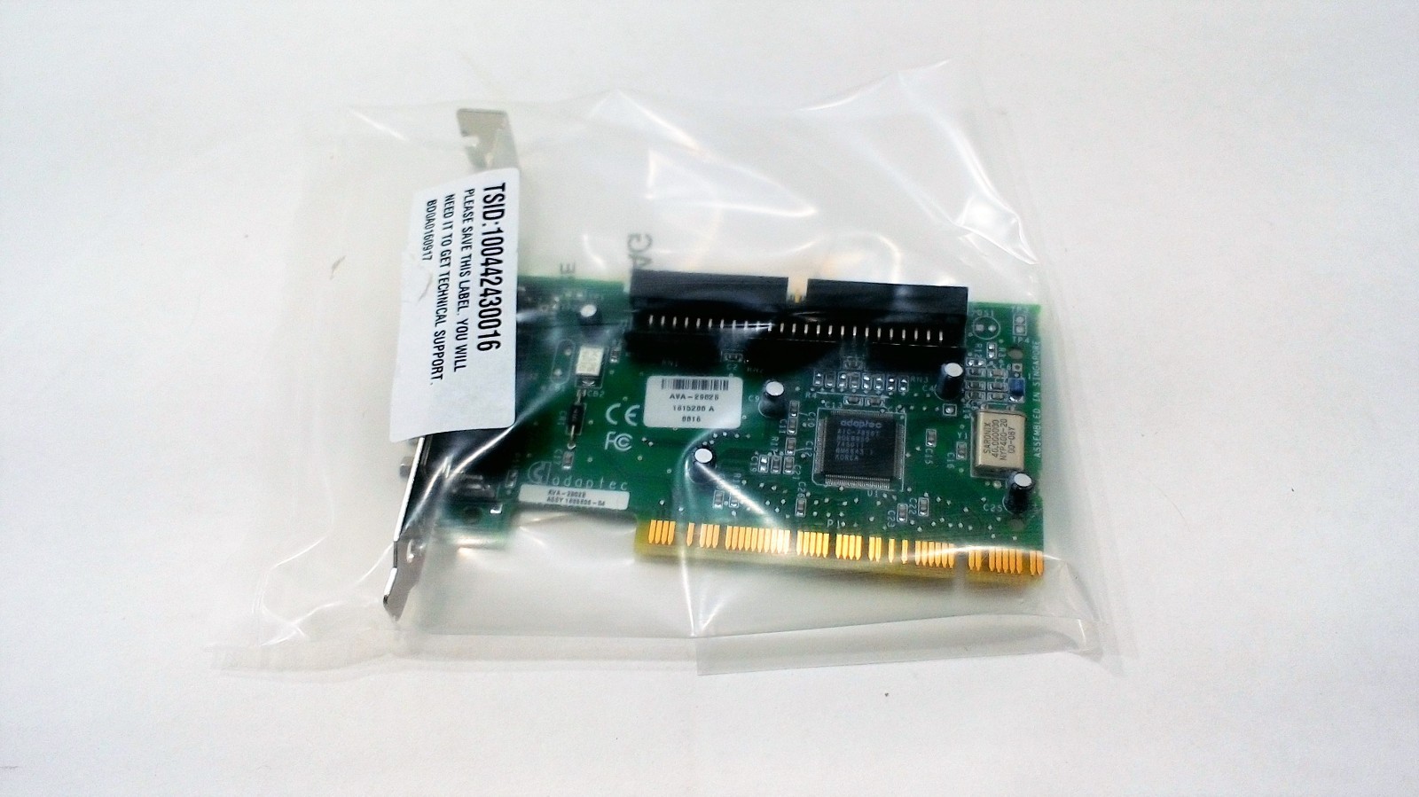Lot of 2 New! ADAPTEC AVA-2902 B SCSI CARD 25-pin, DB25