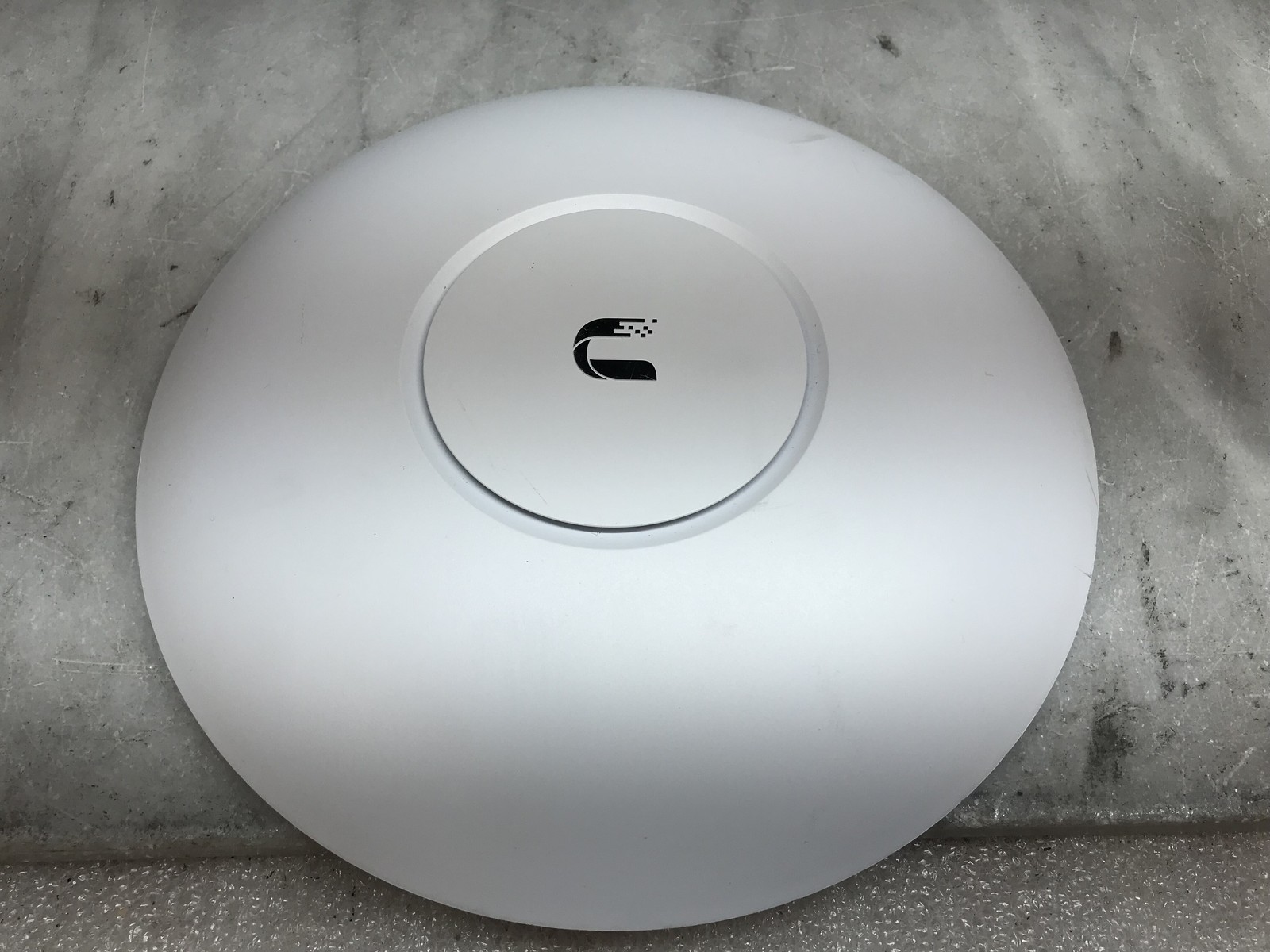 Ubiquiti UniFi AP AC Pro Access Point White - No Accessories