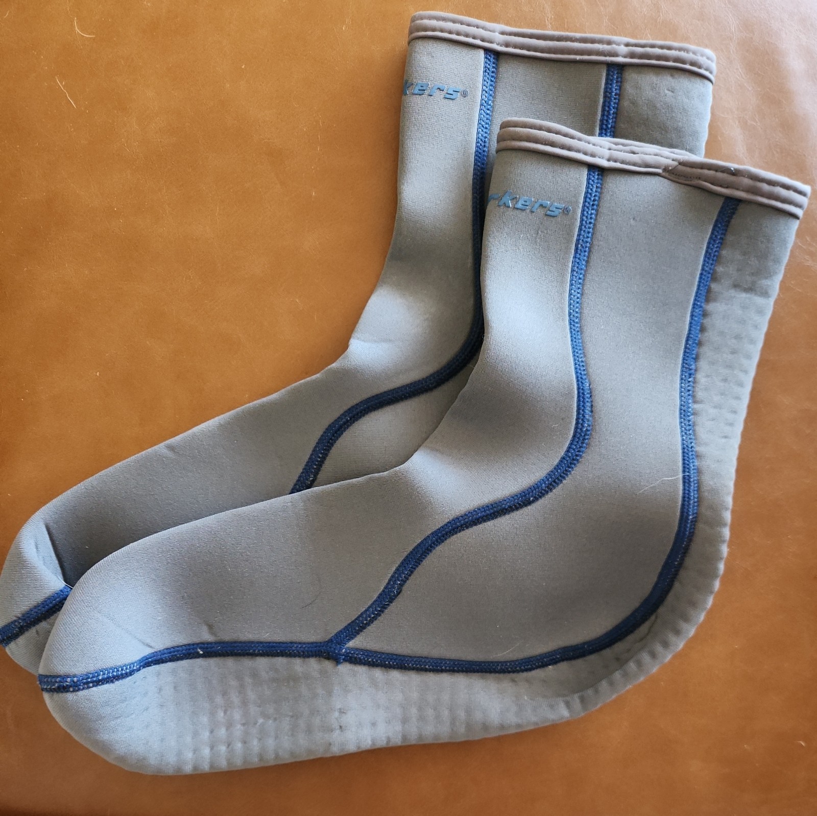 New KORKERS neoprene Wading Socks Size Large