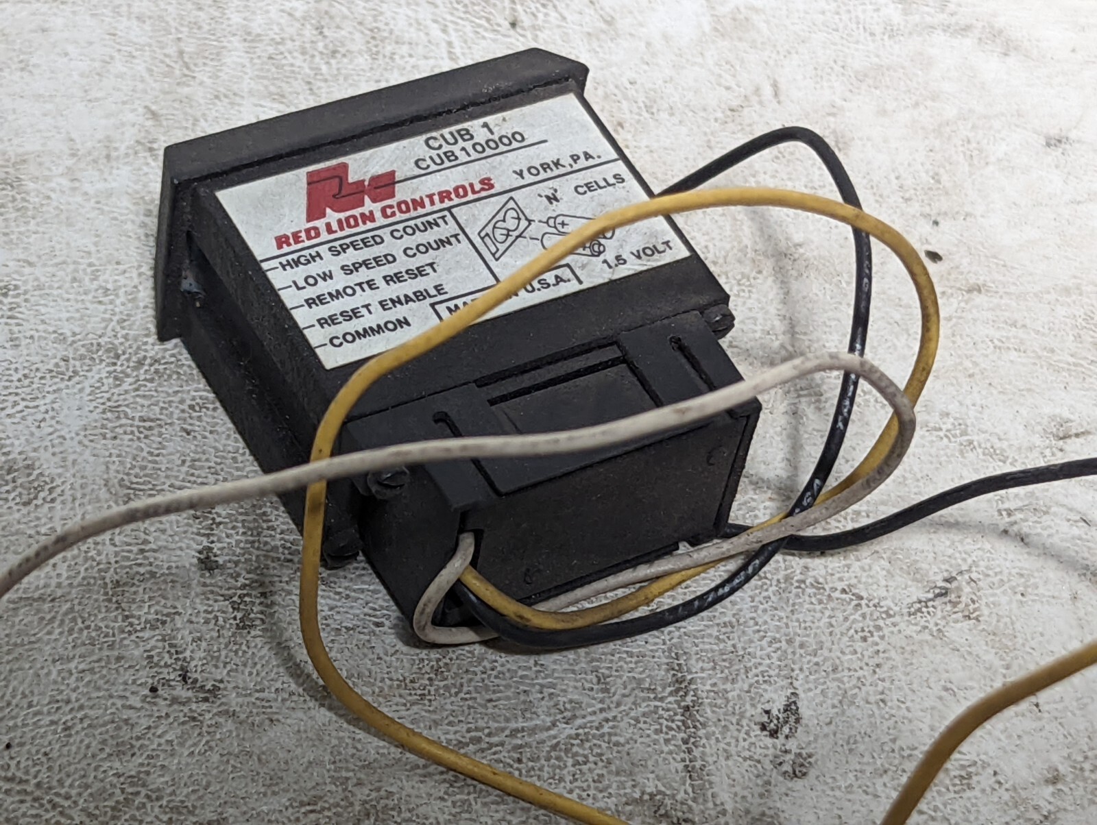 Red Lion Controls CUB10000 electronic counter, CUB 1, N cells 1.5V