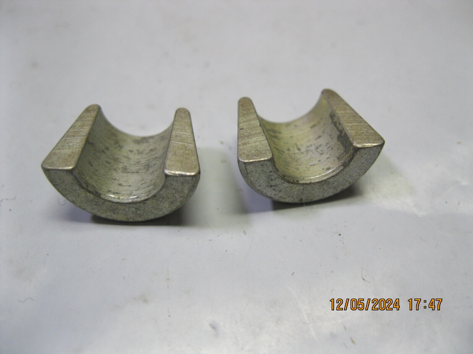 2 Sealed Power VK97 Valve Spring Retainer Keepers (2 pack)