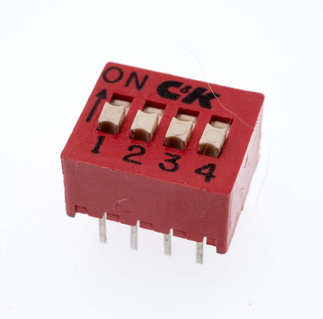 C&K BD04 4 Position 8 Pin SPST Through-Hole DIP Switch, Lot of 5