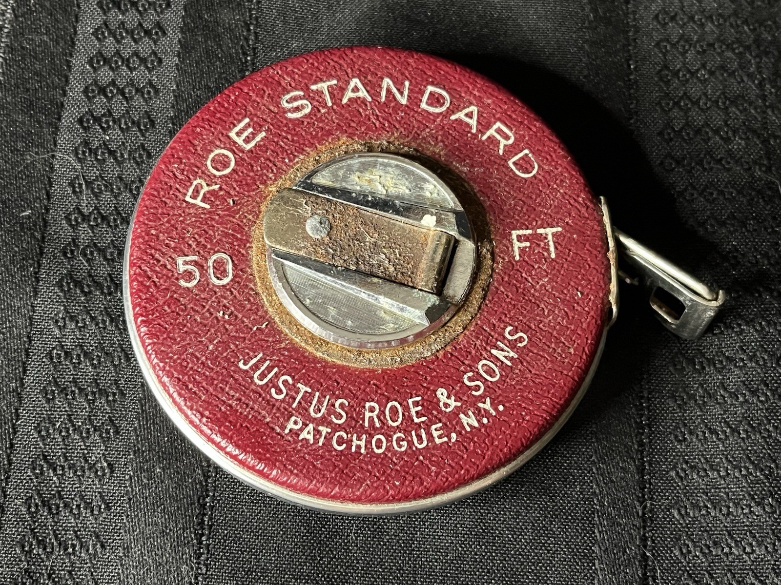 Vintage ROE STANDARD Tape Measure 50 FT Made In USA Metal Tape  RED Good Working