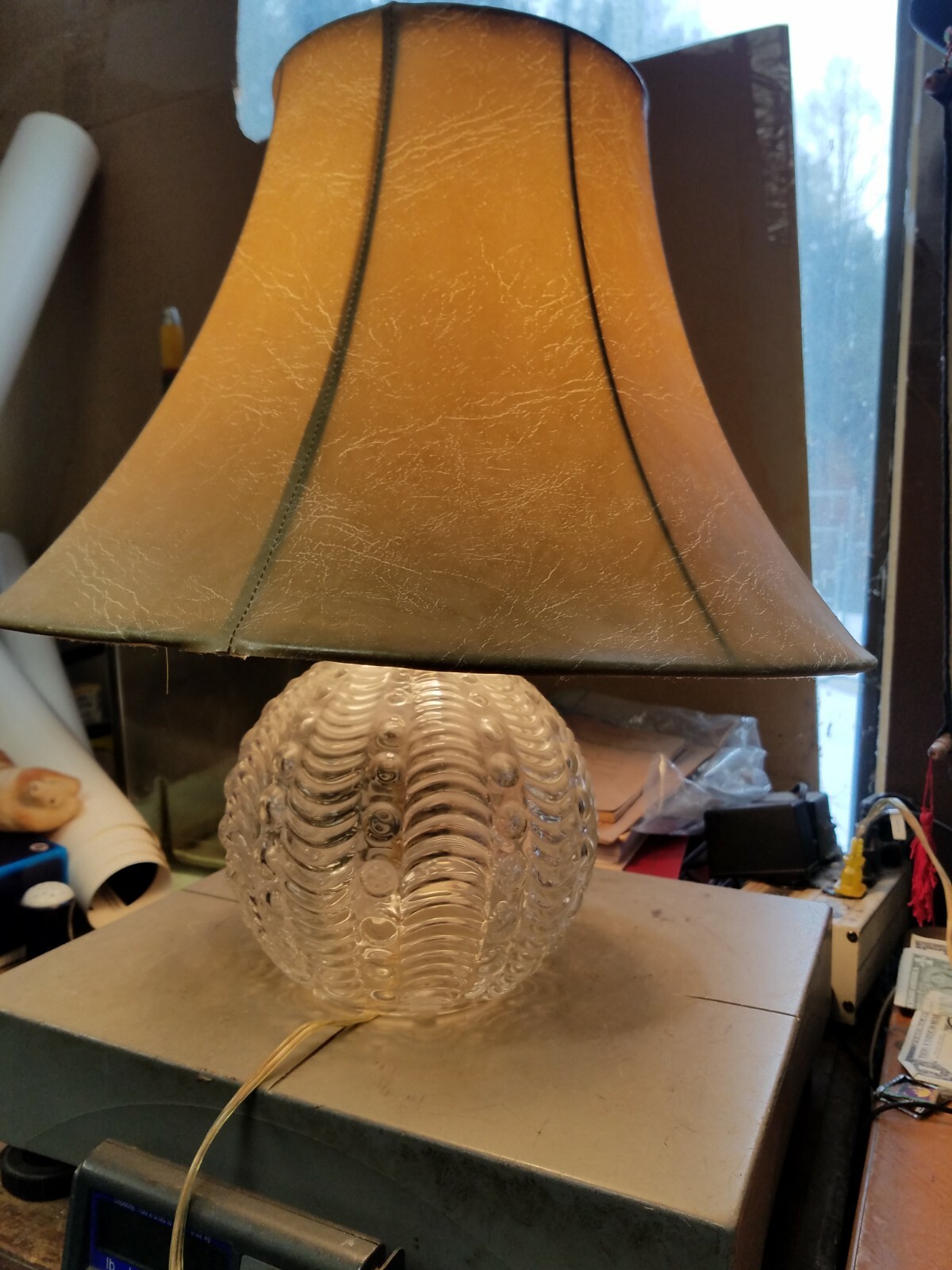 Vintage Royale E.P.P. & Co. Clear Scalloped Rippled Glass Table Lamp w/ Shade