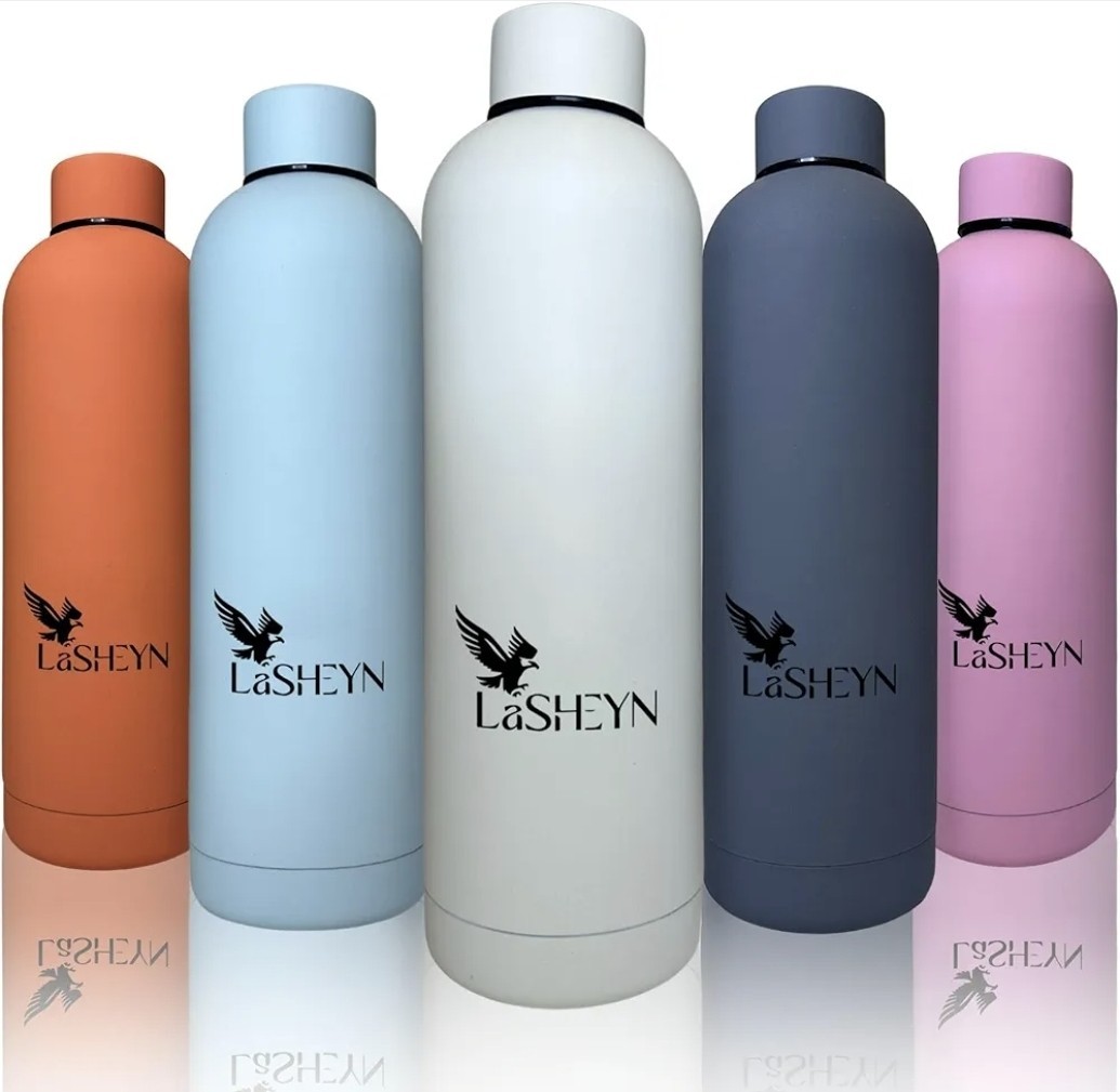 Insulated Stainless Steel Water Bottle 750ml | BPA Free | Perfect for On the Go,