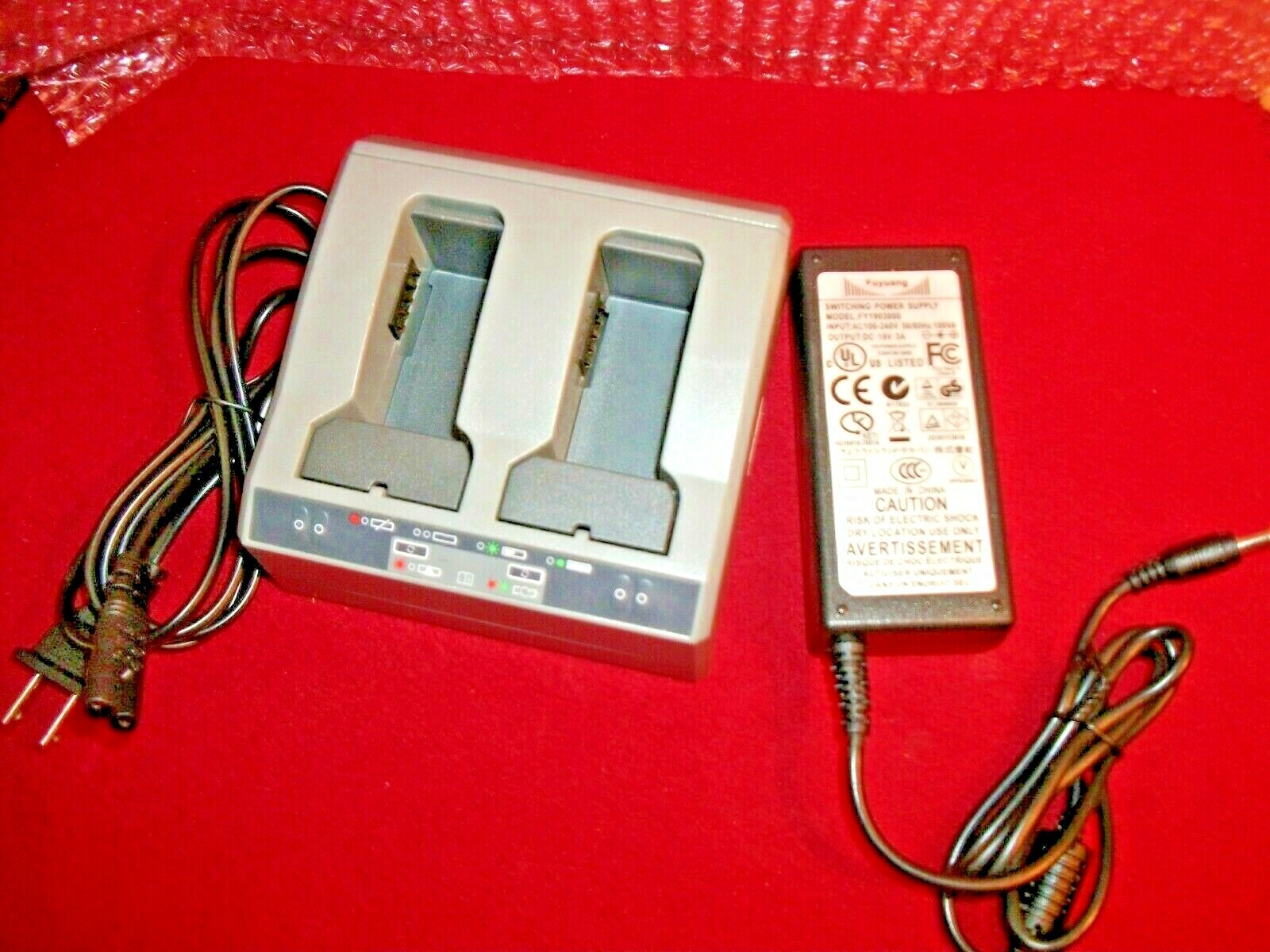 New 2 Slot Trimble GPS battery charger w/adapter S8 S6 R12 R10 R8 5700 SPS 5800