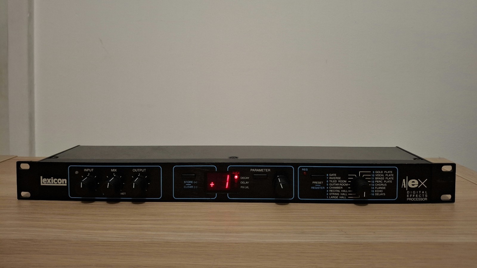 Lexicon Alex Multi Effects Reverb Delay Rack Vintage 1993