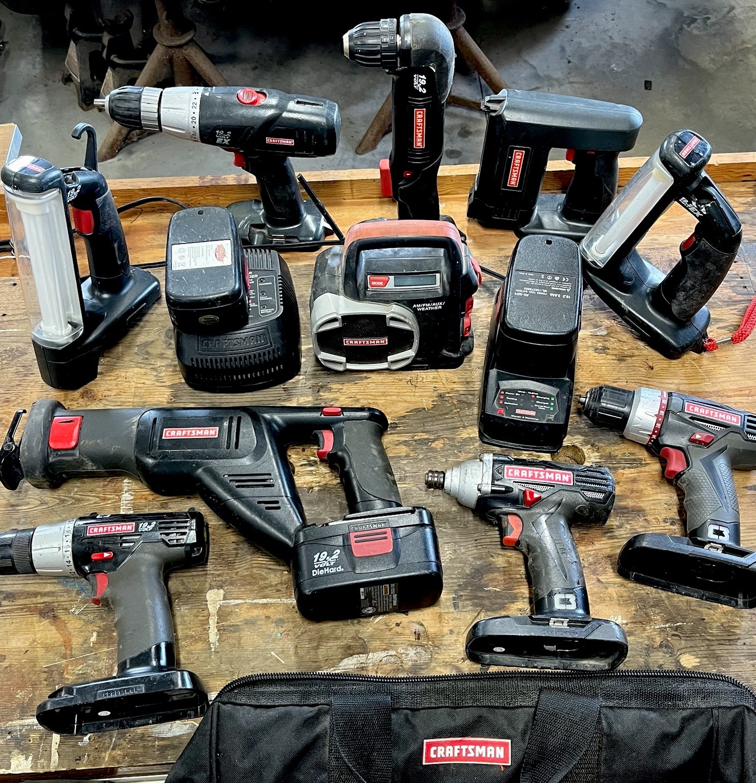 CRAFTSMAN  10 Piece 19.2v COMBO SET • Drill IMPACT Saw LIGHT Nailer TESTED Works