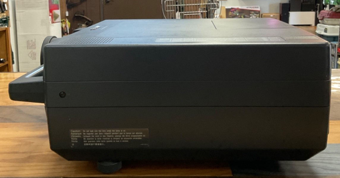 Sony Model VPL-S500U LCD Projector