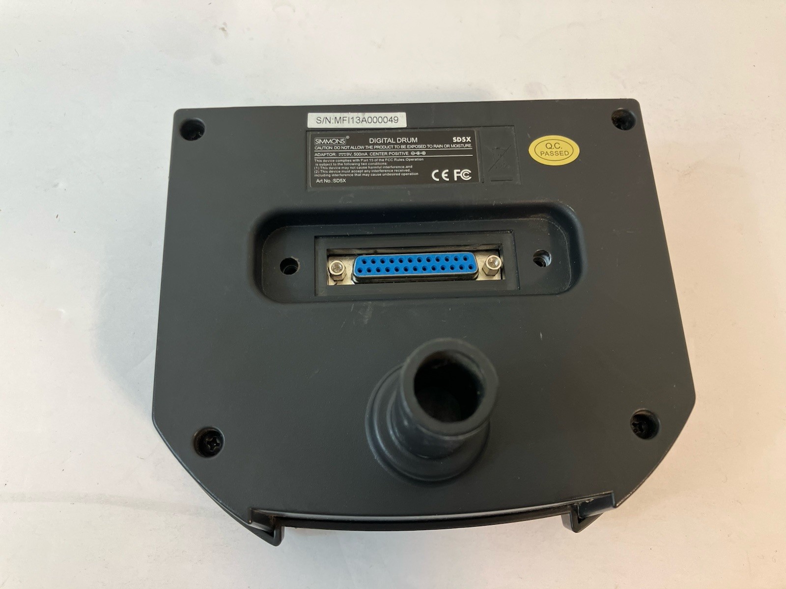 Simmons SD5X Electronic Drum Module and harness. No Power Supply.