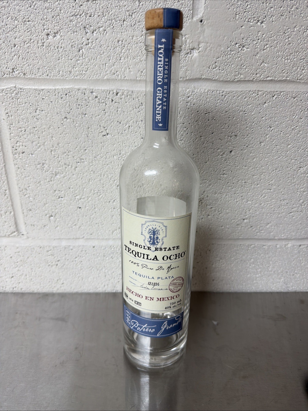 Tequila Ocho Single Estate Plata Mexico Empty Bottle Nom 1474 Bottle 121,035