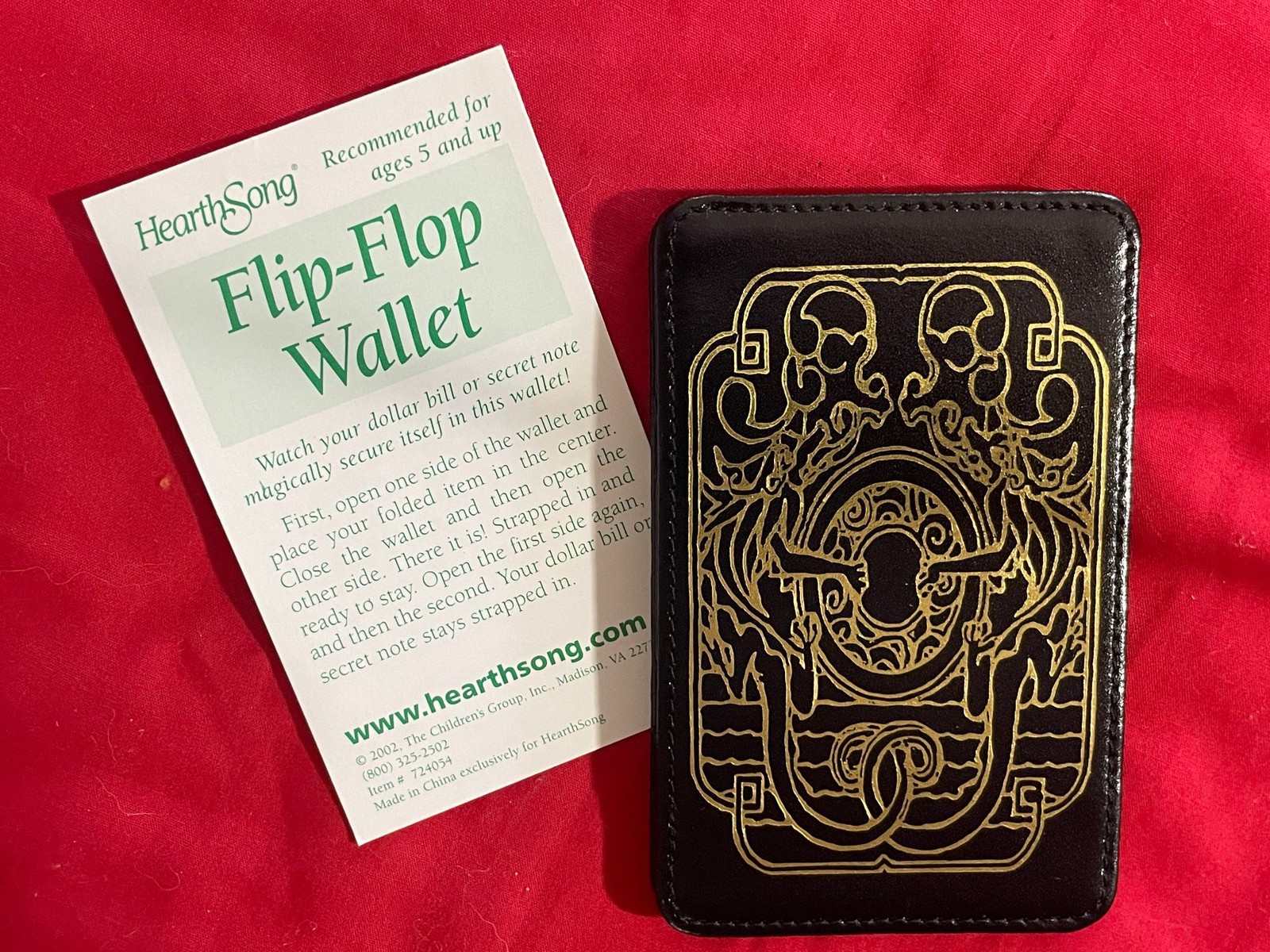 HearthSong Flip-Flop Wallet Magic Trick Toy Black Gold Faux Leather Kids Mini