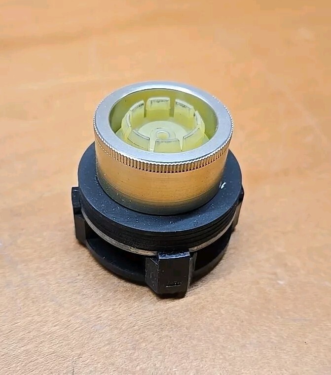 NIB HONEYWELL MICROSWITCH PTP41 BIN44