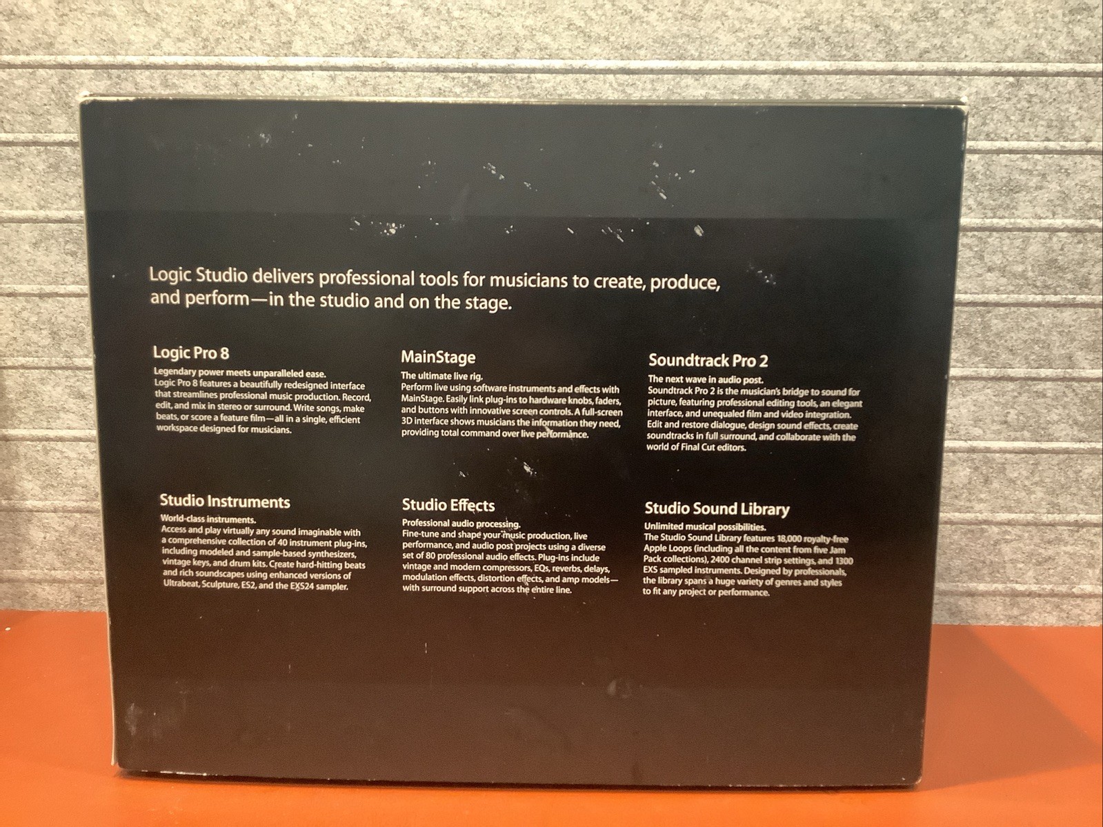 Logic Studio Academic – Complete Physical Package (Logic Pro 8) Collectible!