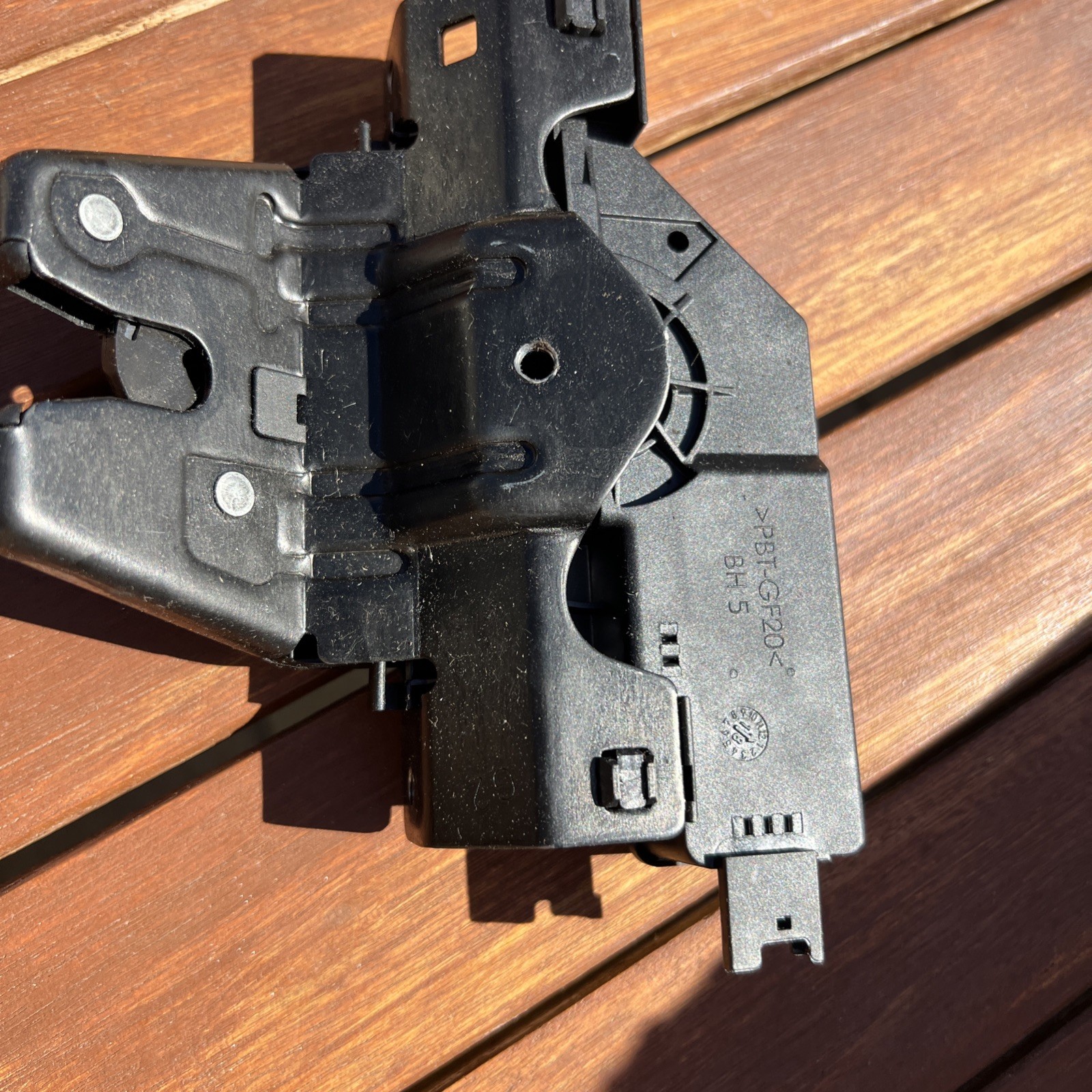BMW Trunk Lock Actuator OEM 51247840617