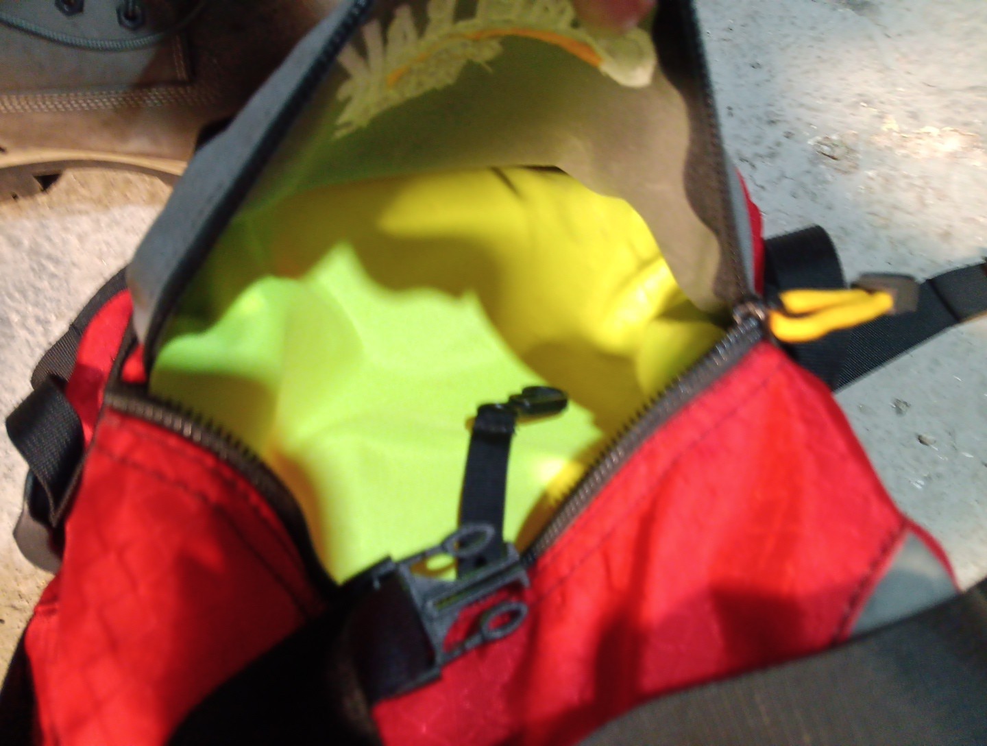 Camelbak Cloud Walker Backpack Red Gray Hydration Hiking Daypack Camping 70oz
