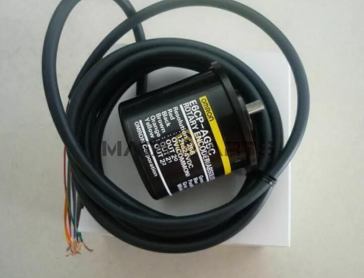One E6CP-AG5C OMRON Absolute Rotary Encoder 256P/R E6CPAG5C New