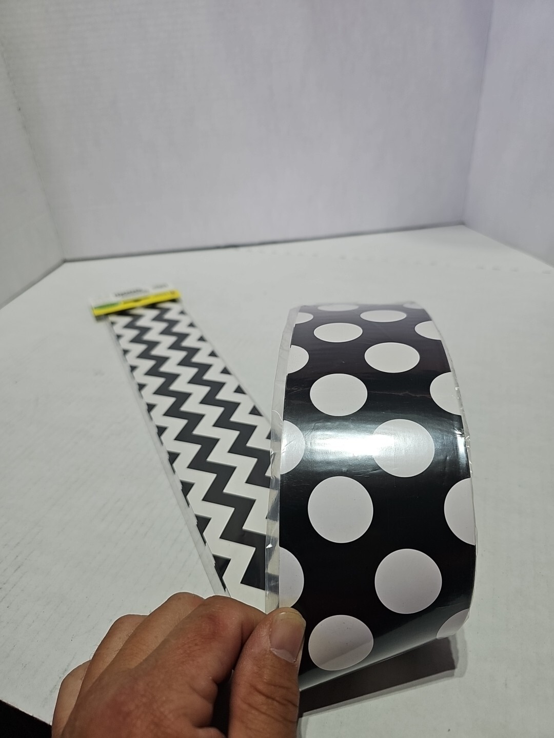Teacher Created Resources Black & White Chevron / Black With White Dots 3" X 36'