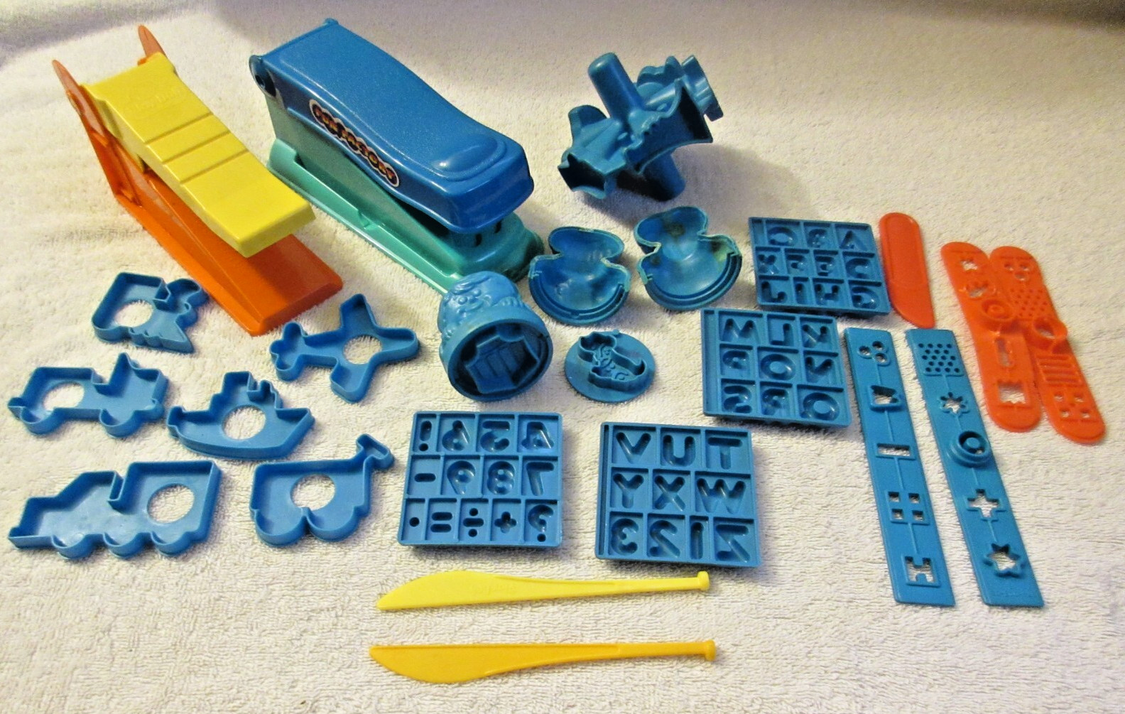 Vintage 1970s Kenner & Hasbro Play-Doh Fun Factory Large Lot