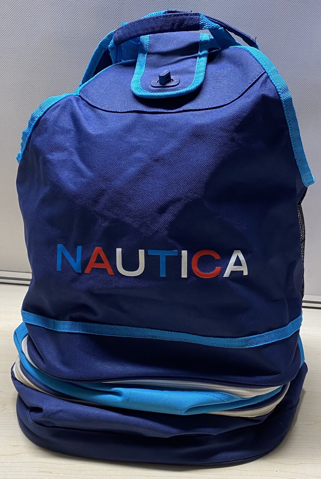 Nautica Collapsible Beach Bag Cooler Tote Mesh Towel Carrier Backpack NICE ONE