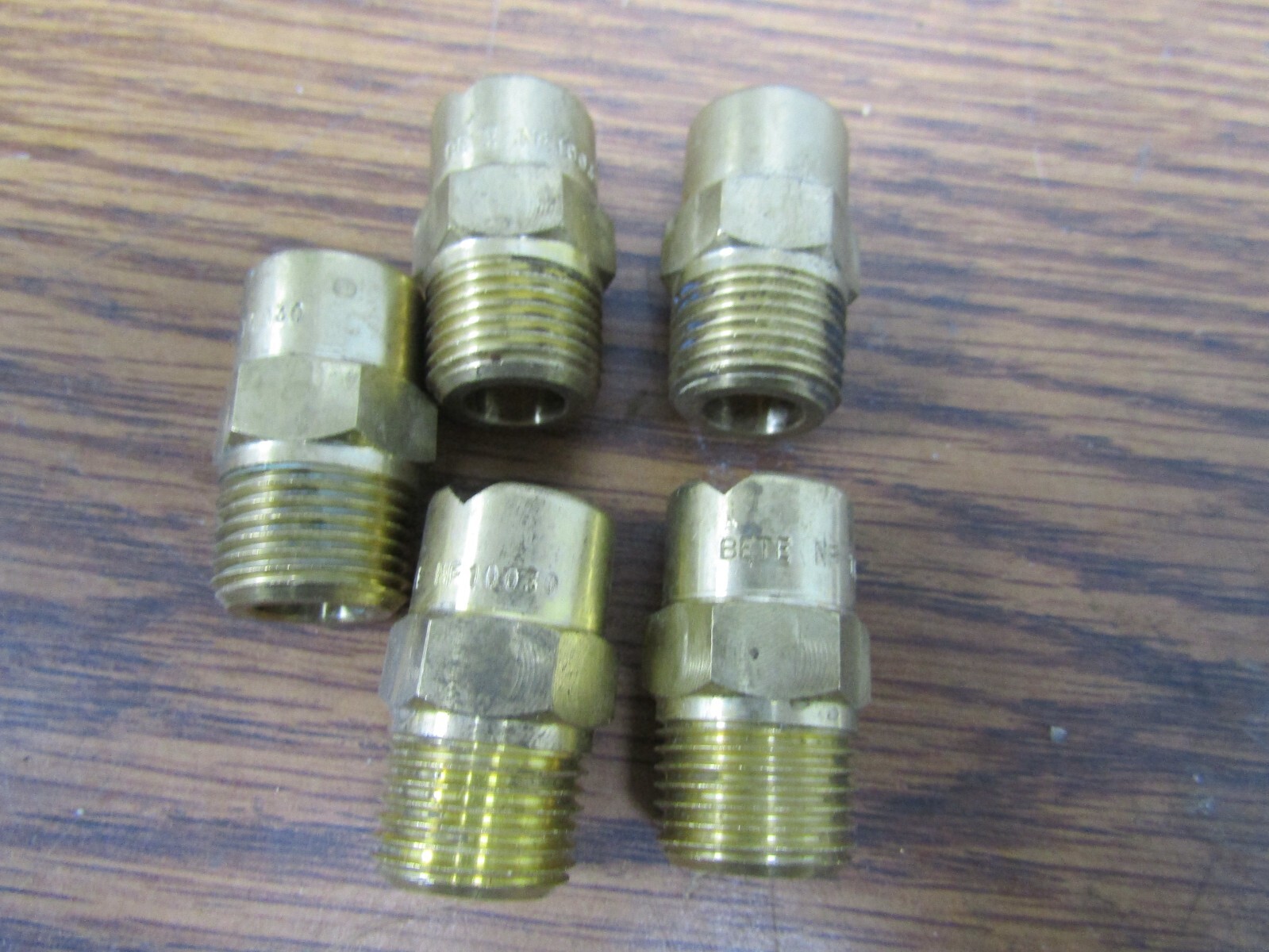 ✌ 5)  NEW BETE NF 10030 BRASS SPRAY NOZZLE 3/8" NPT LOT OF 5