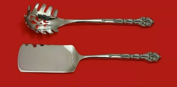 Chandelier Oneida Custom Made Stainless Steel Lasagna & Pasta Servers