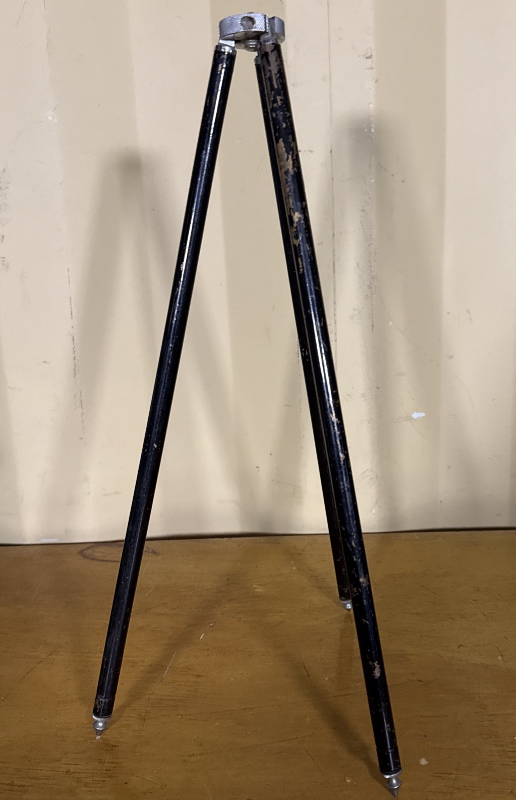 VINTAGE OLD SCHOOL TRIPOD CAMERA PHOTOGRAPHY TELESCOPE METAL SHOOTING 42”
