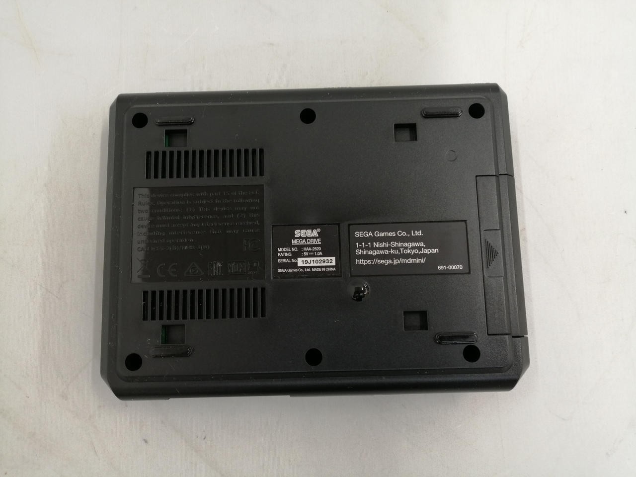Mega Drive Mini W Model HAA 2520 SEGA