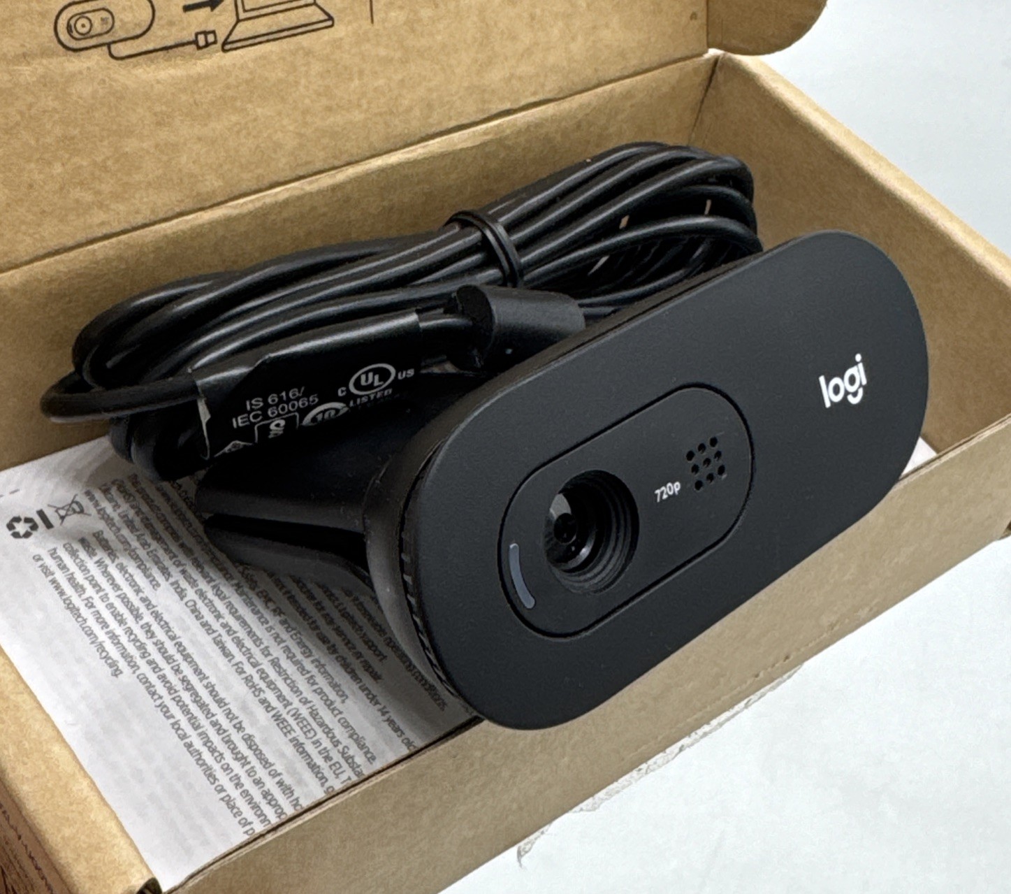 Logitech C505e HD 720P Webcam Black 960-001385 - Open Box