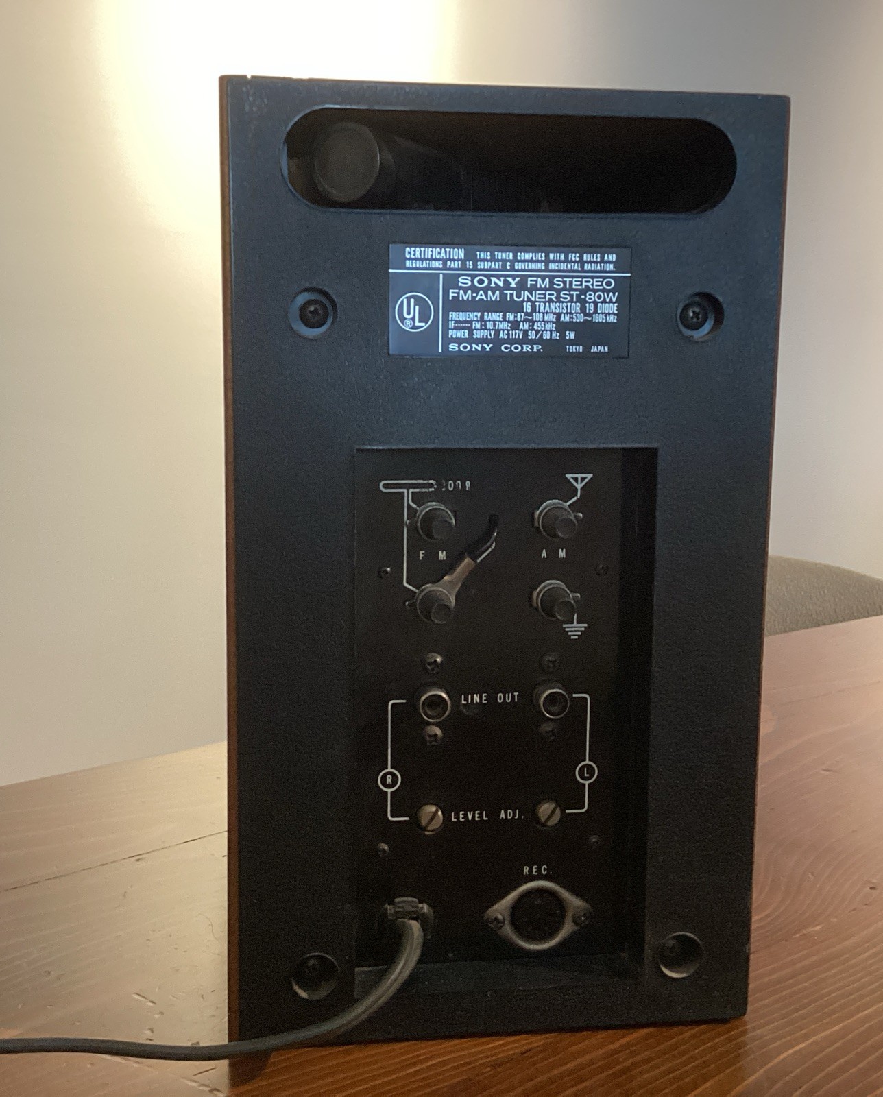 Sony ST-80W Vintage Solid State Stereo Tuner