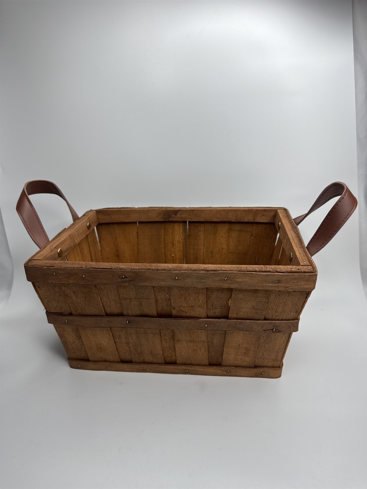 Vintage 11-3/4" x 8-1/4" x 6" Wooden Basket With Leatherette Handles