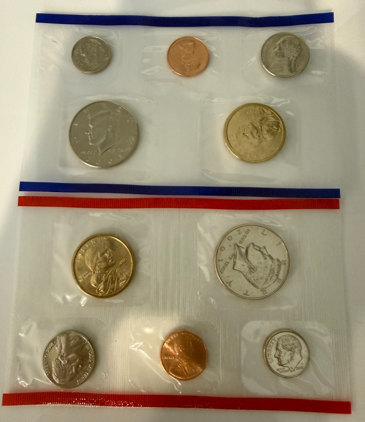 2001 US Uncirculated Mint Set | 20 Coins P & D Folders | As Pictured