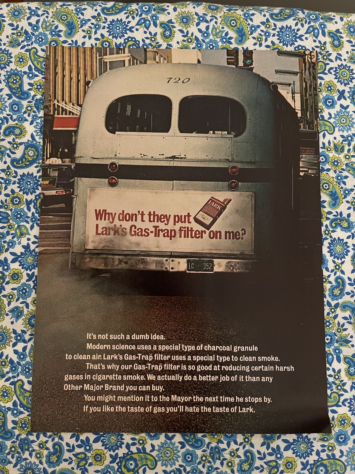Vintage 1970 Lark Cigarettes Print Ad Polluting City Bus