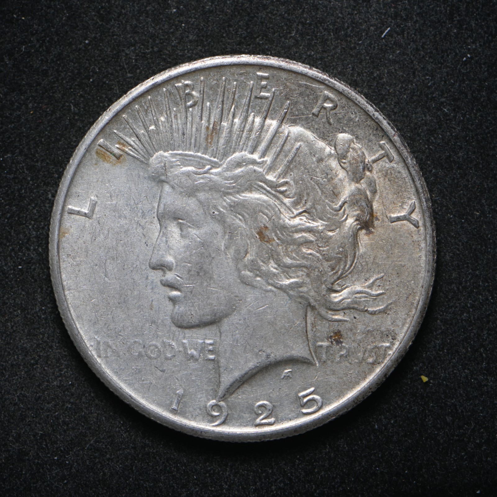 1925-S Peace Silver Dollar AU++ (cn16995)