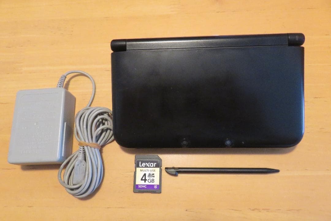 3DS/2DS/DS Nintendo 3Ds Ll Black With 8 Software Japan