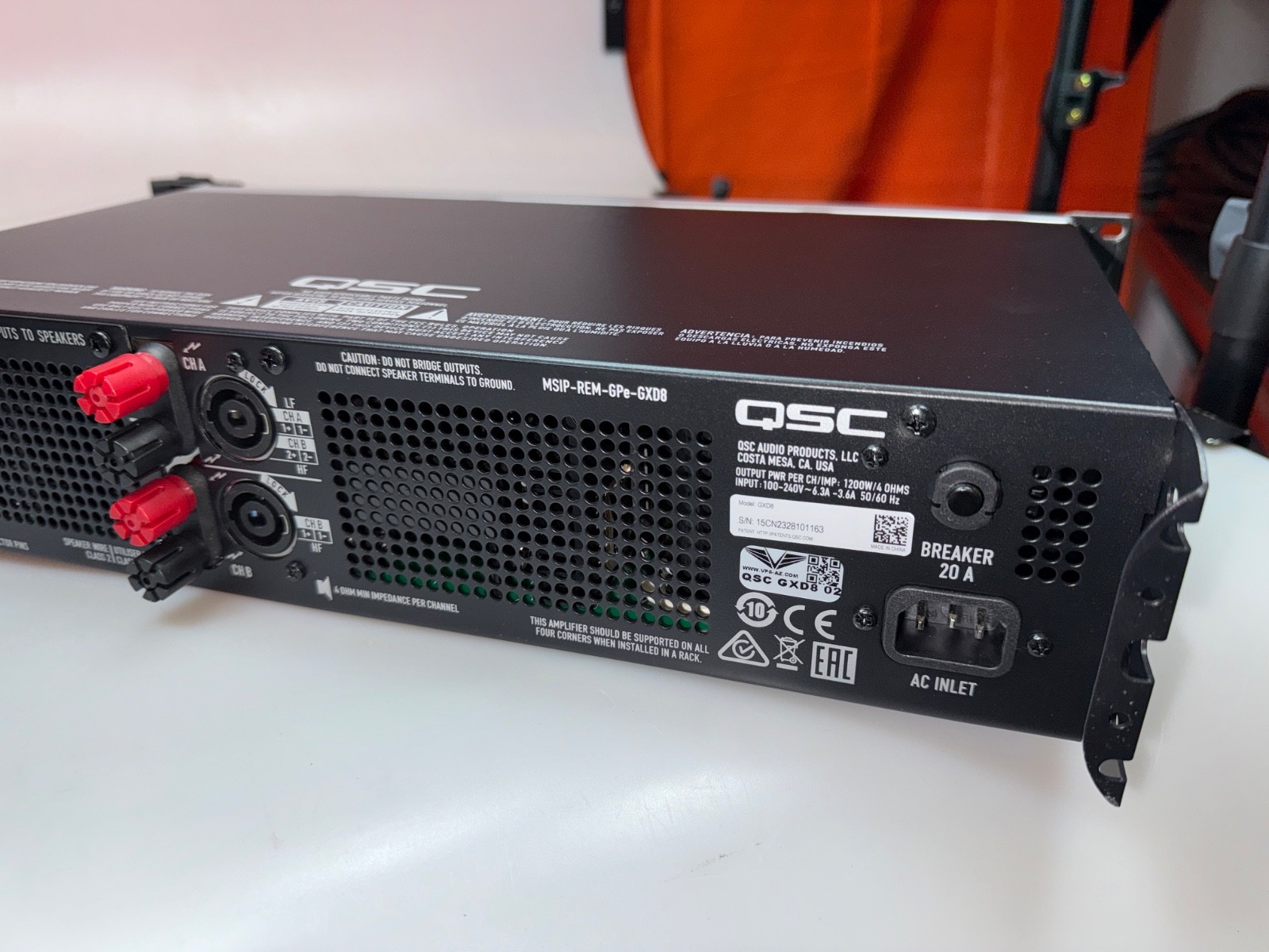 QSC GXD 8 2ch Digital Amplifier W/ Onboard DSP